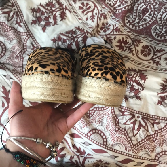 Steve Madden Wedged Sneakers - Picture 5 of 5